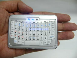 EFO iPazzPort Mini Bluetooth Keyboard