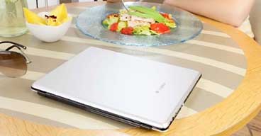 Logitech Ultrathin Keyboard Cover